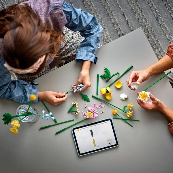 Конструктор LEGO Botanicals Мініатюрний сонячний букет 373 деталі (10347) - Pampik - 9