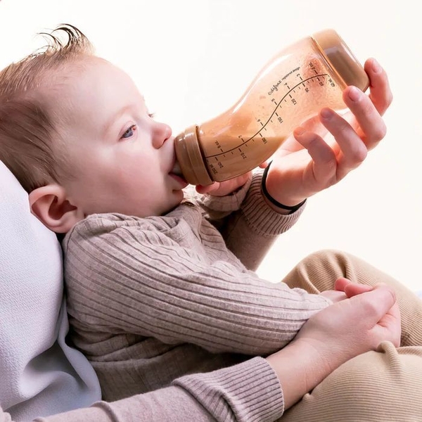 Антиколиковая бутылочка для кормления Difrax S-bottle Natural Blossom с силиконовой соской, 250 мл (706 Blossom) - Pampik - 7