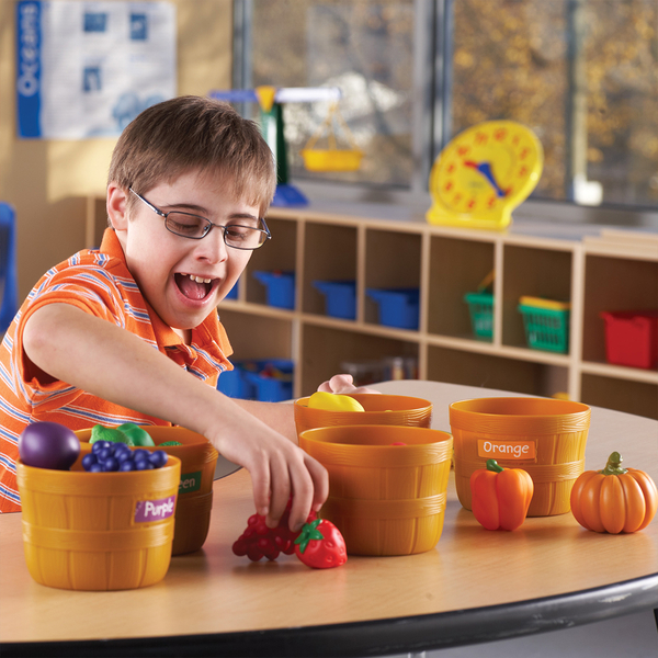 Навчальний ігровий набір-сортер Learning Resources Фермерський ринок (LER3060) - Pampik - 7