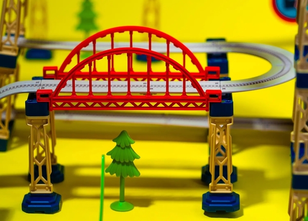 Игровой набор Otamanko Трюковая железная дорога Храбрый паровозик, 207 деталей (532.02.31) - Pampik - 6