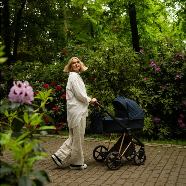 Універсальна коляска 2в1 Roan Ivi Mystic Blue Rose Gold 2.0 (R-I-MBG) - Pampik - 8