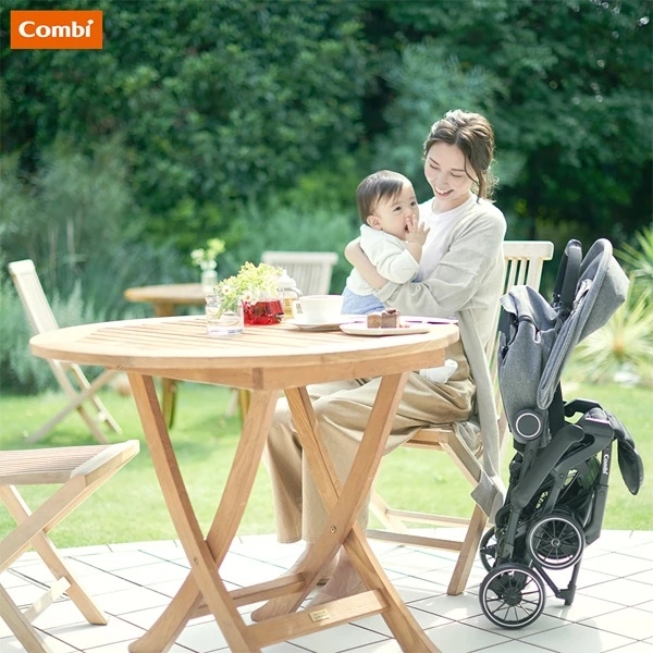 Прогулочная коляска Combi CFS 117533, антрацит + сумка-чехол в подарок (30566) - Pampik - 6