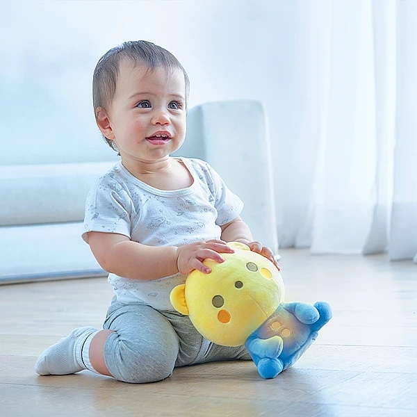 Мягкая музыкальная игрушка-ночник Combi Мишка 118782, желтый с голубым (36824) - Pampik - 4