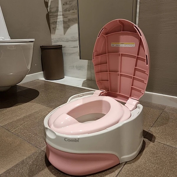 Детский горшок Combi 118470, розовый (38079) - Pampik - 6
