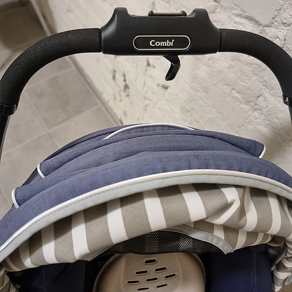 Уценка. Прогулочная коляска Combi Handy 4 Cas II 0000, синий (28320) - Pampik - 14