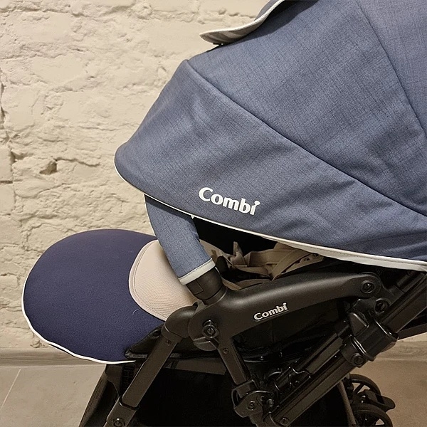 Уценка. Прогулочная коляска Combi Handy 4 Cas II 0000, синий (28320) - Pampik - 13