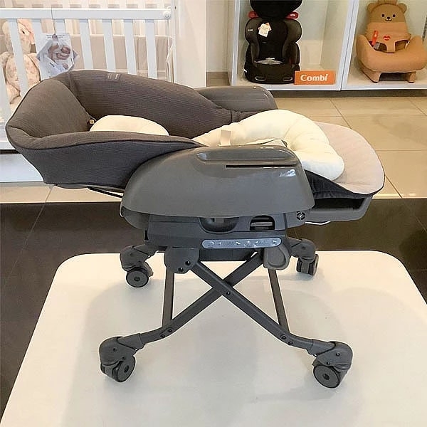 Люлька-трансформер Combi Nemulila Bedi Long, сірий-мока (118175) - Pampik - 2