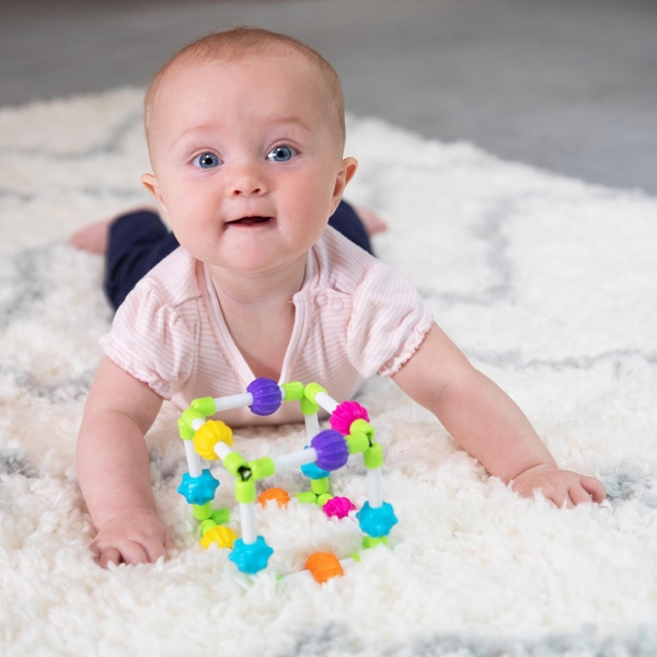 Прорізувач Fat Brain Toys Quubi Куббі (F296ML) - Pampik - 6