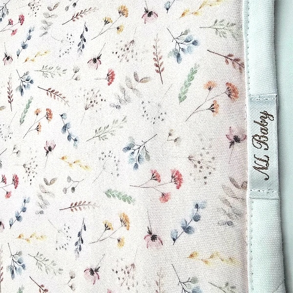 Рушник-куточок NL Baby в коробці, 75х75 см, білий з рожевим (014+019/38129) - Pampik - 3