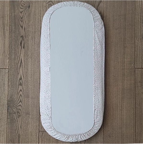 Простирадло на резинці Micuna для колиски Nacelle, 78х36 см, 2 шт., рожевий, білий (807+842/31852) - Pampik - 2