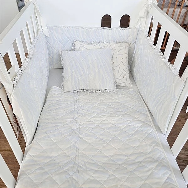 Бортик в кроватку NL Baby с подушками, 3-сторонний, 180х28 см, бело-голубой (143/26052) - Pampik - 8