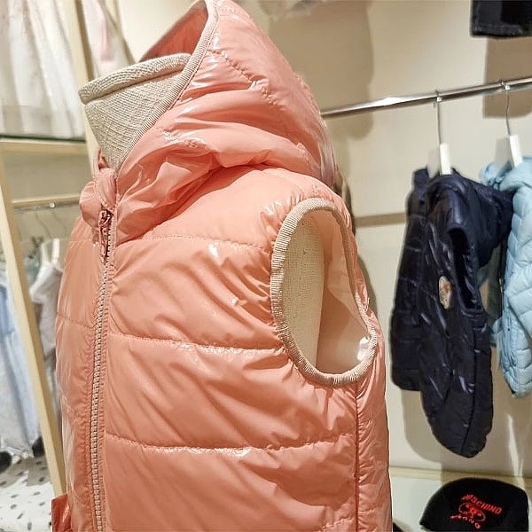 Жилет з капюшоном NL Baby, синтепух, 4-5 років, рожевий (563/37130) - Pampik - 5