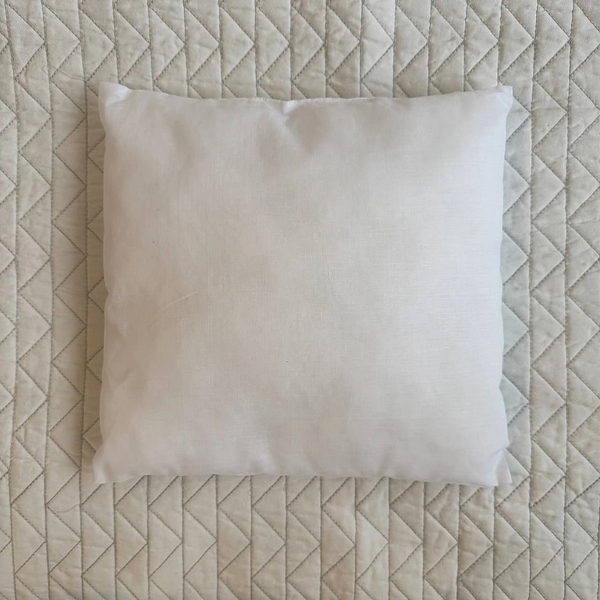 Подушка NL Baby з наволочкою, 35х35 см, білий (842/34642) - Pampik - 2