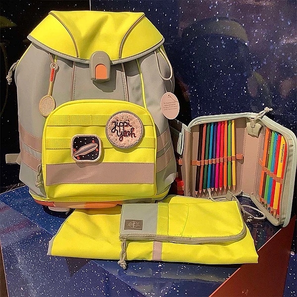 Рюкзак дитячий Lassig з пеналом, холдером, гаманцем та сумкою, неоновий жовтий (1205008843/34441) - Pampik - 12