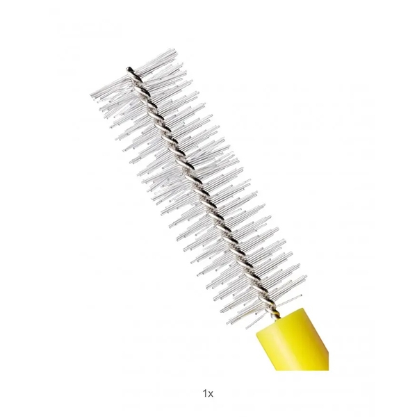 Дорожній набір по догляду за ротовою порожниною Curaprox Travel Set Yellow: Розкладна щітка CS5460 Ultra Soft + Зубна паста Be You, 10 мл + Йоржики, 2 шт. + Тревел-кейс - Pampik - 5