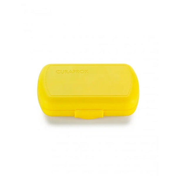 Дорожній набір по догляду за ротовою порожниною Curaprox Travel Set Yellow: Розкладна щітка CS5460 Ultra Soft + Зубна паста Be You, 10 мл + Йоржики, 2 шт. + Тревел-кейс - Pampik - 6