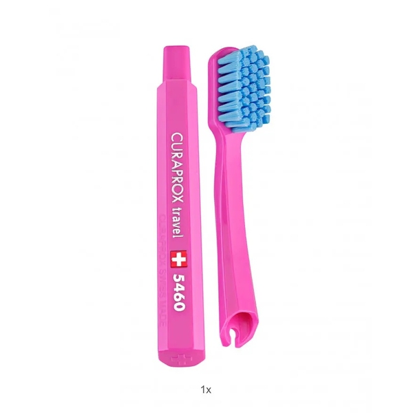 Дорожній набір по догляду за ротовою порожниною Curaprox Travel Set Yellow: Розкладна щітка CS5460 Ultra Soft + Зубна паста Be You, 10 мл + Йоржики, 2 шт. + Тревел-кейс - Pampik - 2