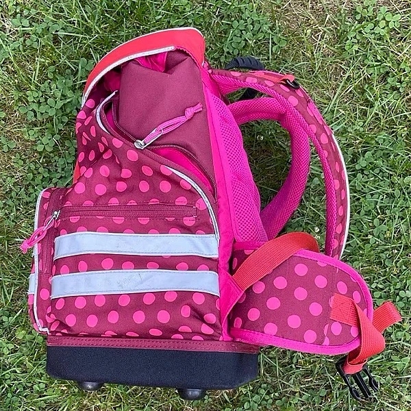 Рюкзак дитячий Lassig з пеналом, холдером, гаманцем та сумкою, червоний (LSCSET1119/17195) - Pampik - 6