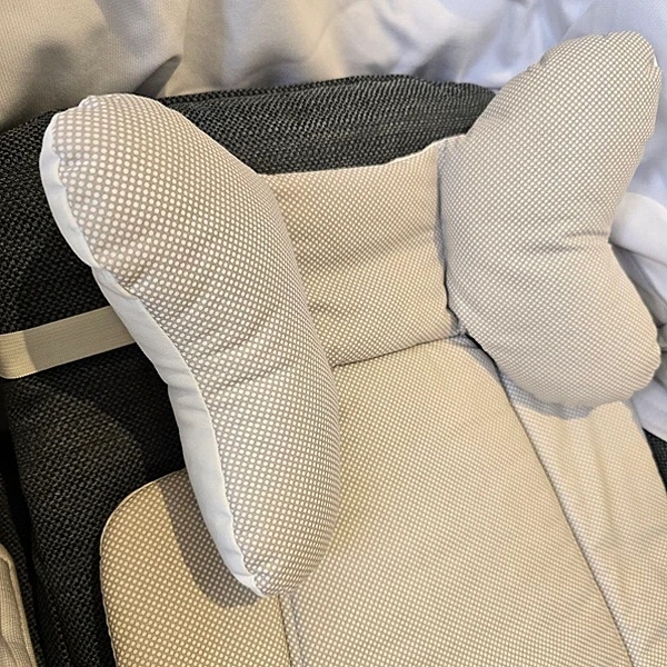 Набор New Life expert: универсальный матрасик, 62х33 см + двусторонний плед, 73х73 см, серый (821+826/27644) - Pampik - 8