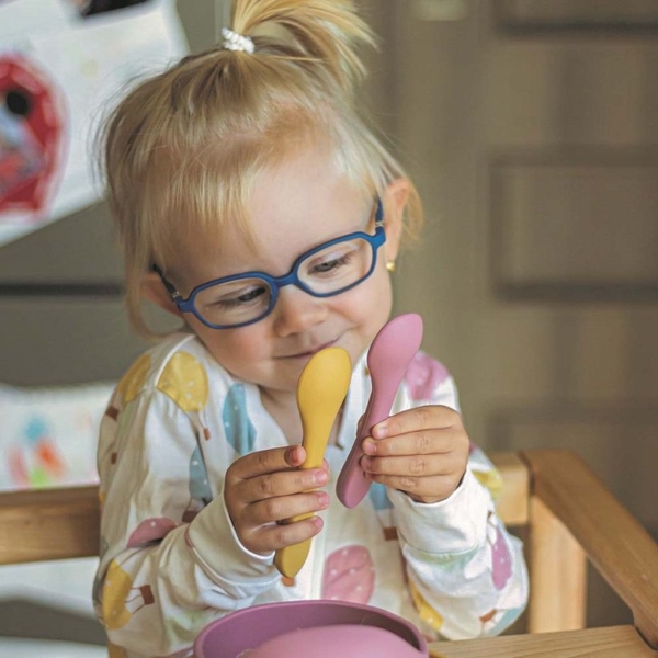 Набір столових приборів Petite&Mars Dusty Rose, силікон, рожевий (709820) - Pampik - 6