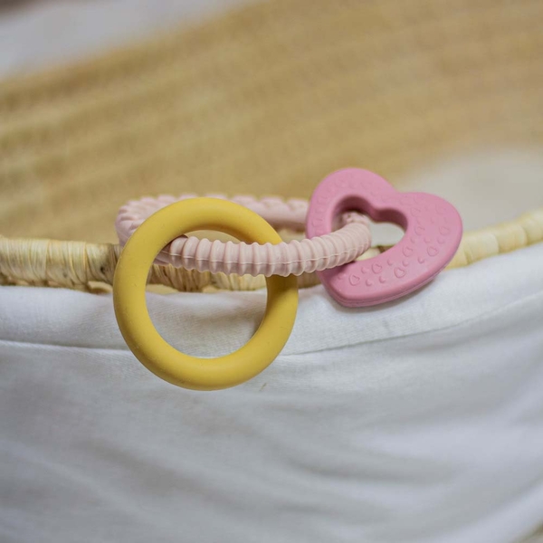 Силіконовий прорізувач Petite&Mars Love (701820) - Pampik - 6