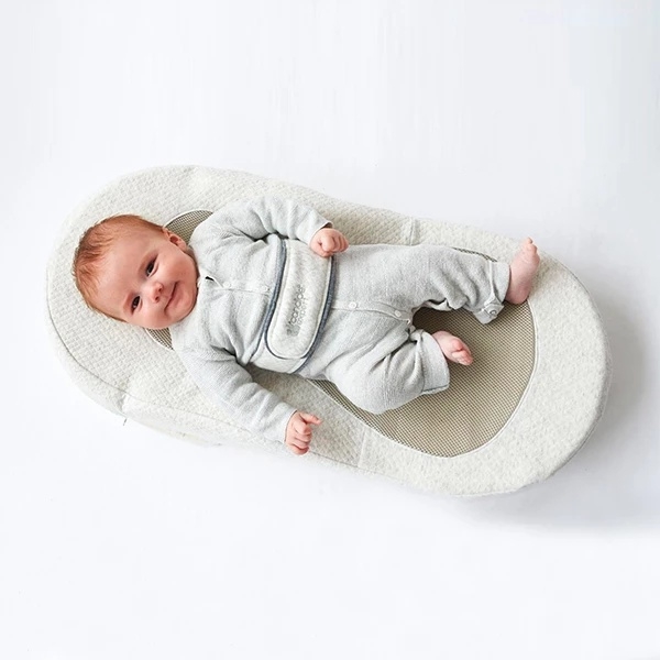 Кокон-позиционер Candide Morpho One Air+, 75х35х15 см, сірий (585290/34024) - Pampik - 2