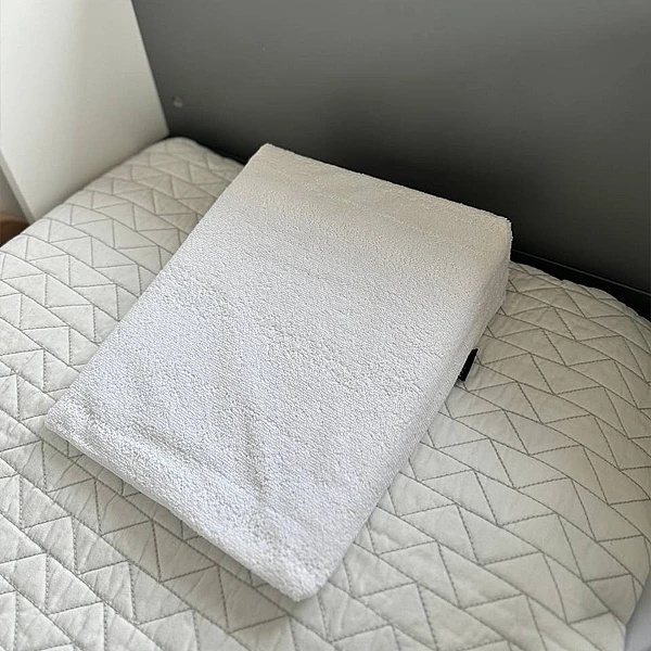 Подушка похила Candide 15°, 35х27х8 см, білий (263781/21084) - Pampik - 3