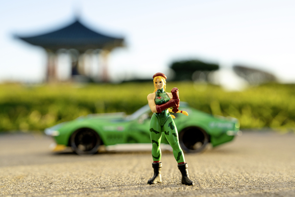 Машина металлическая Jada Уличный боец Шевроле с фигуркой Камми, 1:24, зеленый (253255061) - Pampik - 8