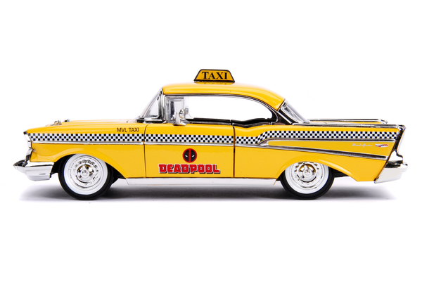 Машина металева Jada Марвел. Жовте таксі Чеві Бел Ейр (1957) з фігуркою Дедпула, 1:24, жовтий (253225001) - Pampik - 8