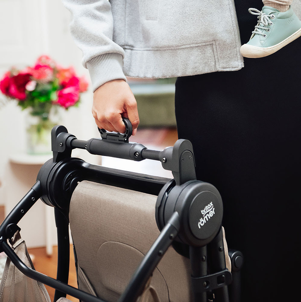 Прогулянкова коляска Britax Römer Rio Lux Taupe (2000041614) - Pampik - 14