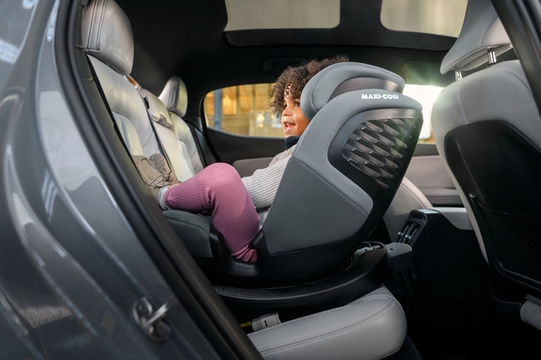 Автокрісло Maxi-Cosi Emerald 360 S Tonal Black (8620104110) - Pampik - 35