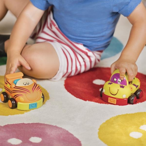 Набор машинок Battat Забавный автопарк 4шт. (BX1995Z) - Pampik - 8