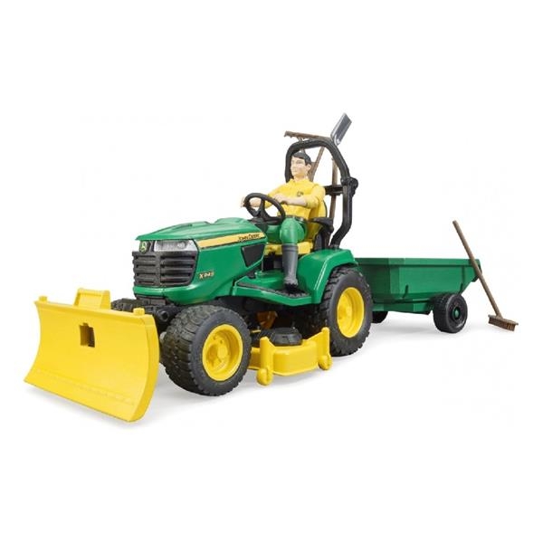 Модель Bruder Садовый трактор John Deere с прицепом и фигуркой садовода 1:16 (62104) - Pampik