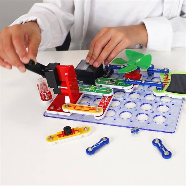 Електронний конструктор Doka Альтернативна енергія 50 схем (D70711) - Pampik - 3