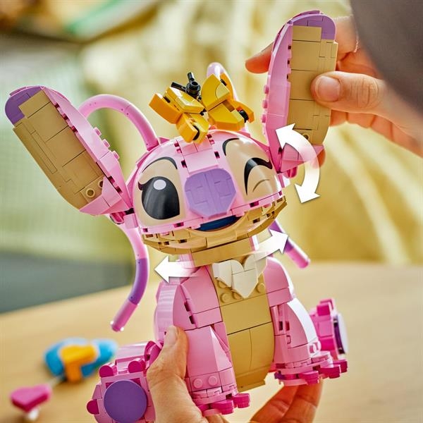 Конструктор LEGO Disney Ангел, 784 деталі (43257) - Pampik - 10