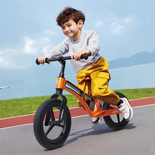 Біговел двоколісний Hape Нове дослідження, помаранчевий (E1081) - Pampik - 11