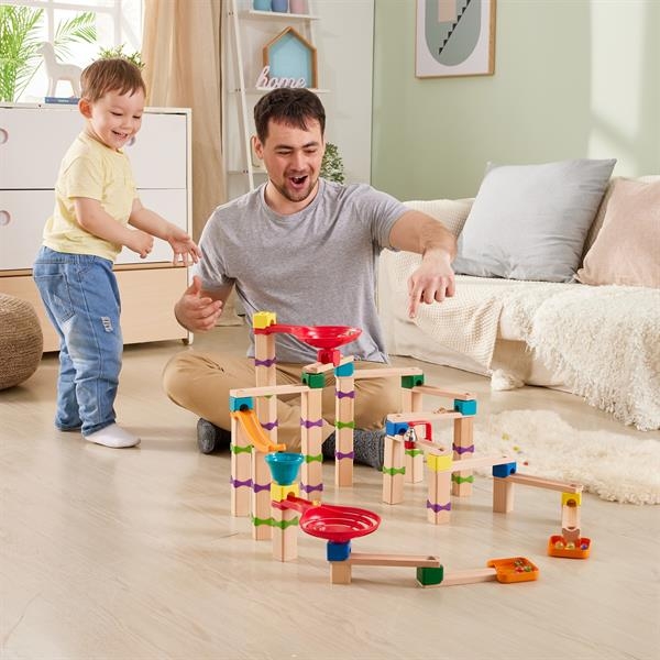 Конструктор-лабиринт Hape Marble Run Трюки и повороты 129 эл. (E1100) - Pampik - 6