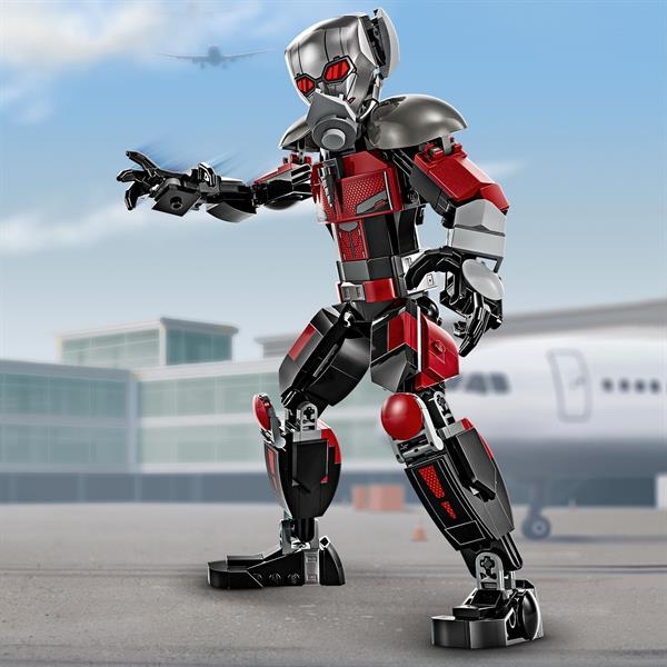 Конструктор LEGO Super Heroes Перший месник Протистояння Пригодницька битва, 736 деталей (76314) - Pampik - 6