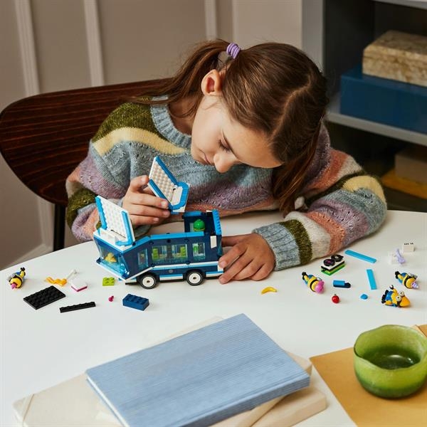 Конструктор LEGO Despicable Me Музичний автобус для вечірок Посіпак 379 деталей (75581) - Pampik - 9