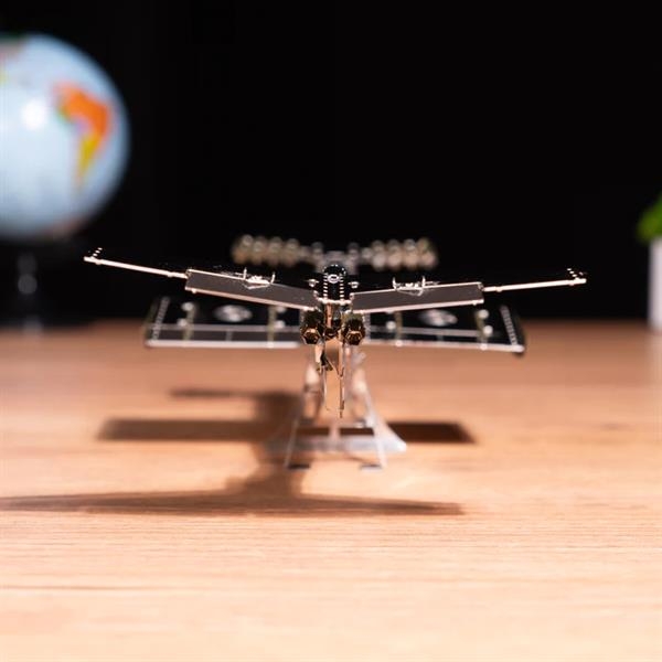 Колекційна модель-конструктор Metal Time Caspian Sea Monster Ekranoplan Екроплан (MT099) - Pampik - 5