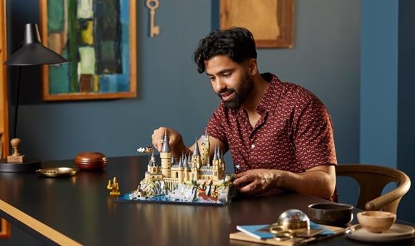 Конструктор LEGO Harry Potter Замок і територія Гоґвортсу 2660 деталей (76419) - Pampik