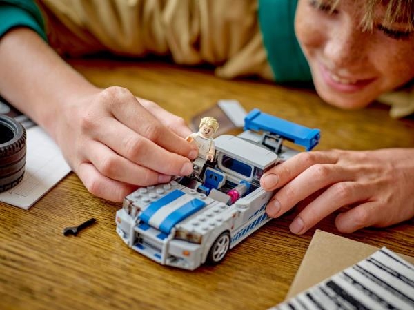 Конструктор LEGO Speed Champions Подвійний форсаж Nissan Skyline GT-R R34, 319 деталей (76917) - Pampik - 3