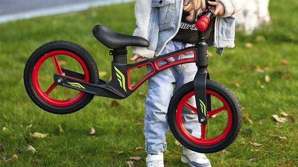 Биговел Hape Новое исследование двухколесный 12" красный (E1080) - Pampik - 12