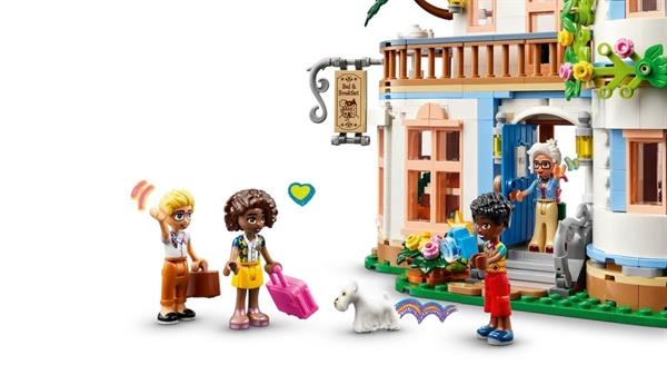 Конструктор LEGO Friends Замковий готель Ночівля і сніданок (42638) - Pampik - 5