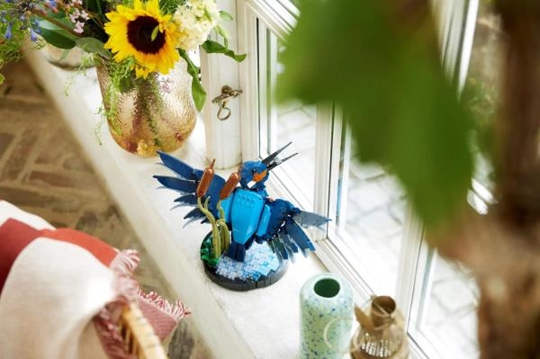 Конструктор LEGO Icons Птах рибалочка 834 деталі (10331) - Pampik - 4