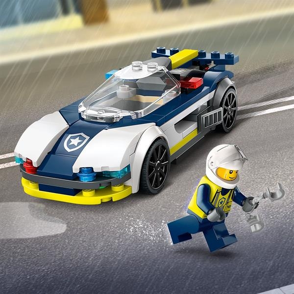 Конструктор LEGO City Переслідування маслкара на поліцейському автомобілі 213 деталей (60415) - Pampik - 3