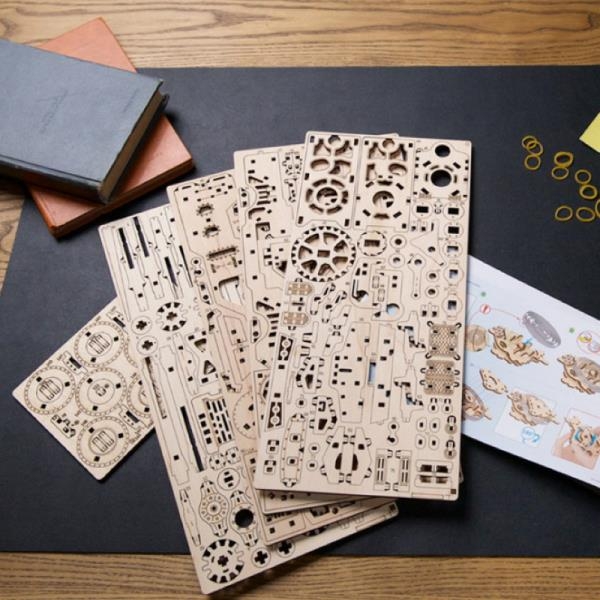 Деревянный механический 3D конструктор Ugears Боевая машина Дозор-Б (70190) - Pampik - 7