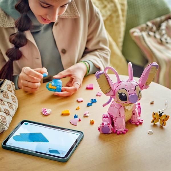 Конструктор LEGO Disney Ангел, 784 деталі (43257) - Pampik - 13