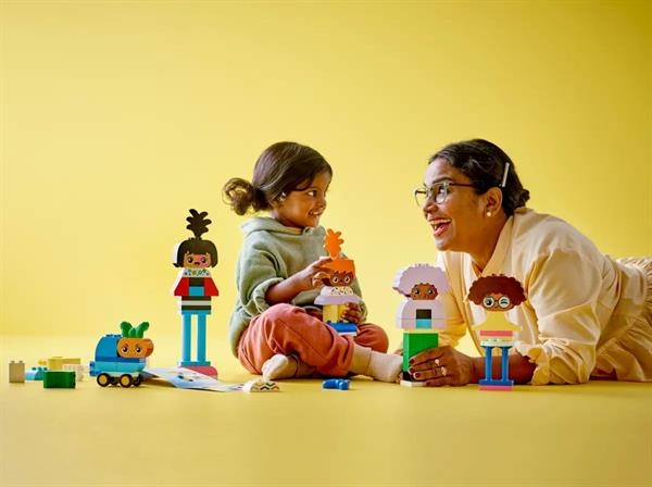 Конструктор LEGO DUPLO Town Конструктор людей із сильними емоціями 71 деталь (10423) - Pampik - 9