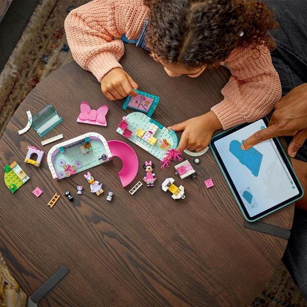 Конструктор LEGO Disney Готель Мінні для домашніх улюбленців, 161 деталь (43274) - Pampik - 14